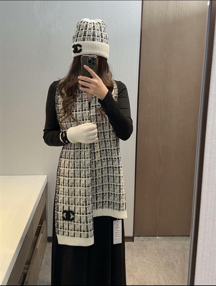 2026117185056885 100